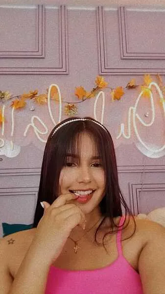 Live sex webcam photo for emilyparkerxx #5311247