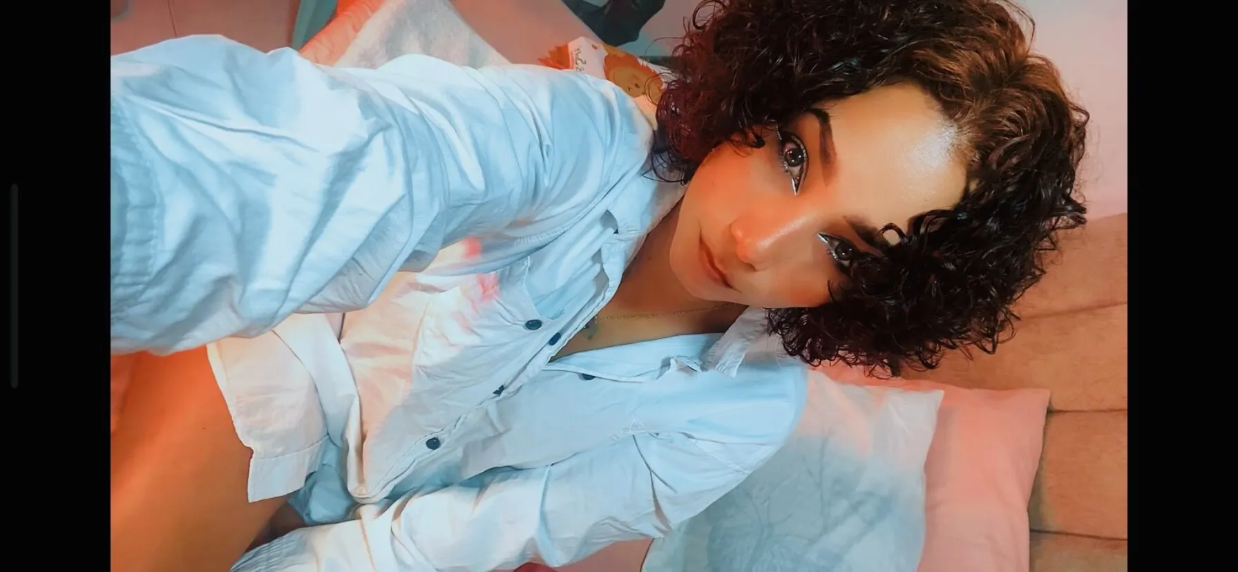 Live sex webcam photo for amberdemonss #7994242