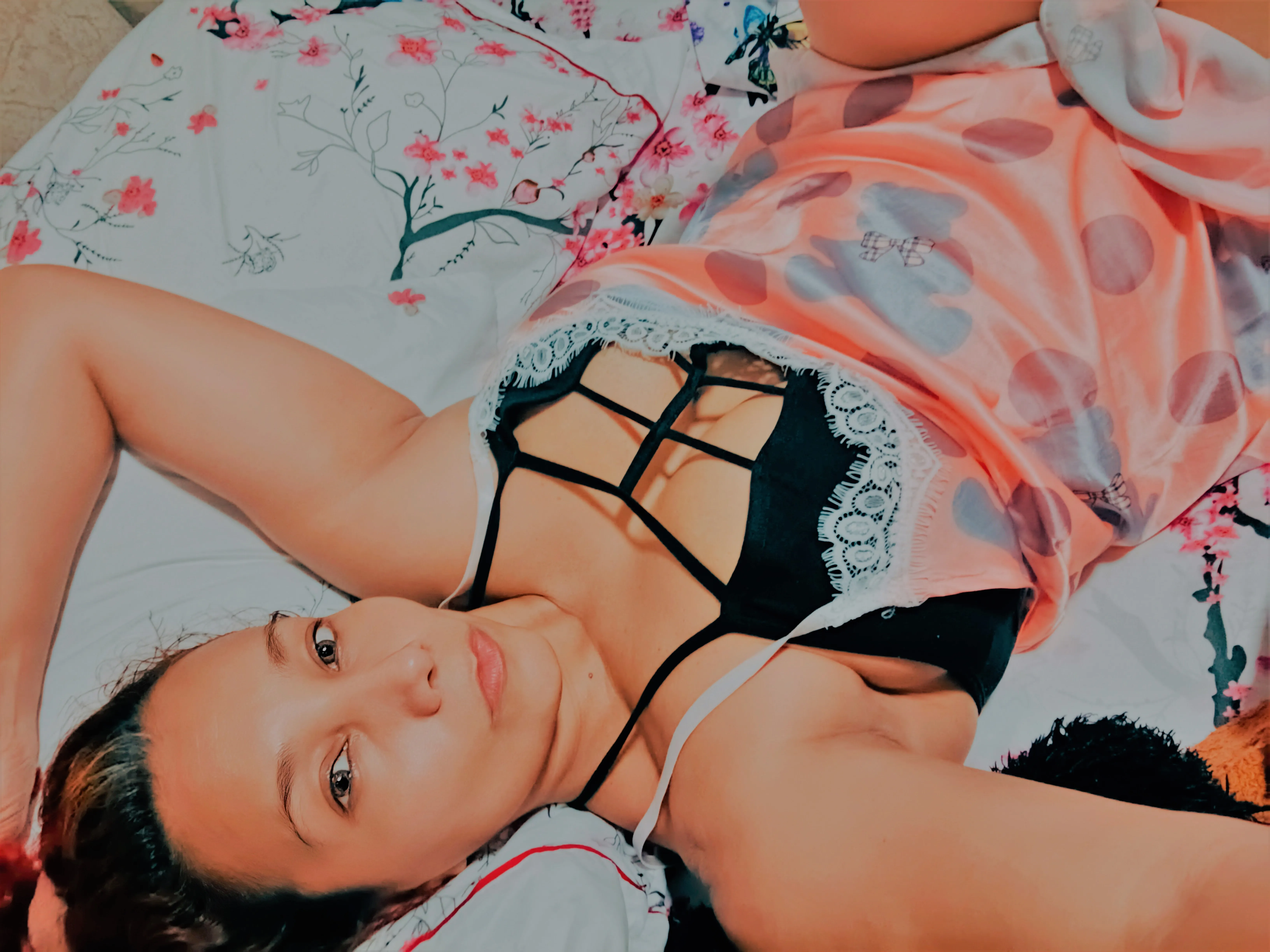 Live sex webcam photo for amberdemonss #8454275