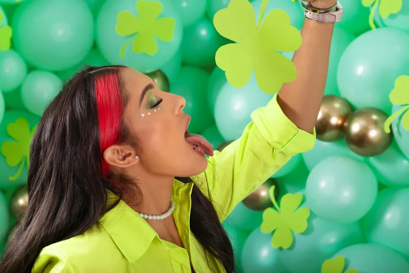 Live sex webcam photo for HelenaMadison #4140684