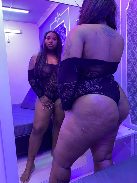 Live sex webcam photo for Rubyholmes #3840754