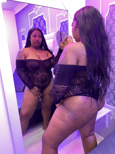 Live sex webcam photo for Rubyholmes #3840723