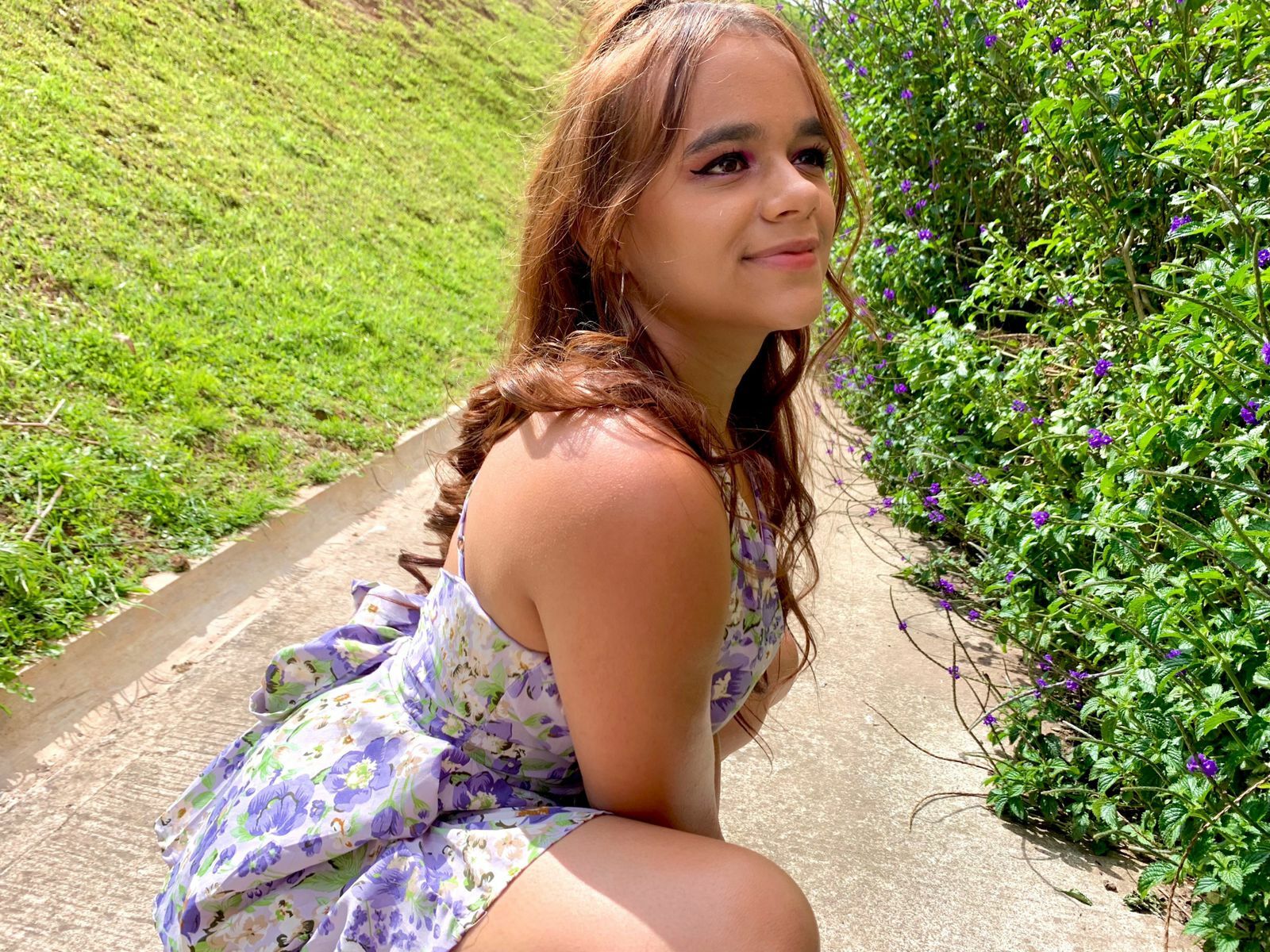 Live sex webcam photo for AslyEvans #7883969