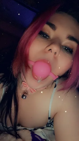 Live sex webcam photo for LivPayne19 #4191975