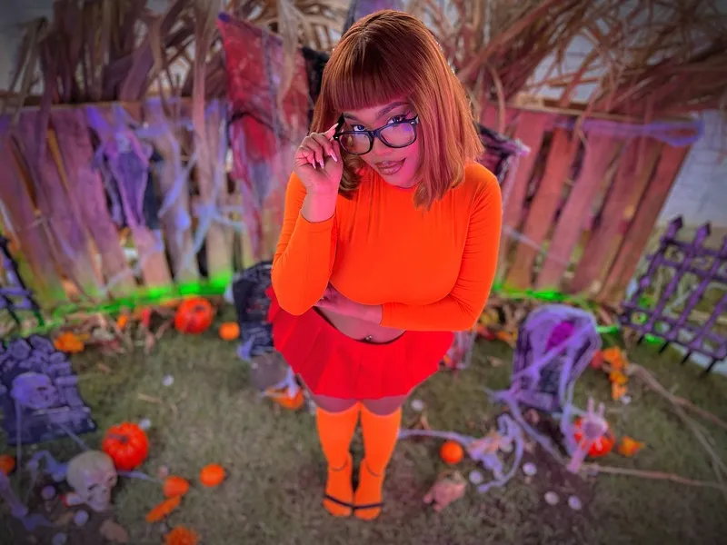 Live sex webcam photo for AaliyahHanks #6153264