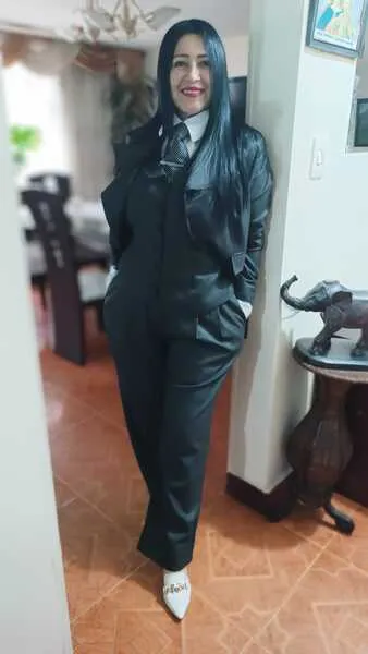 Live sex webcam photo for Sarahteikus #8069032