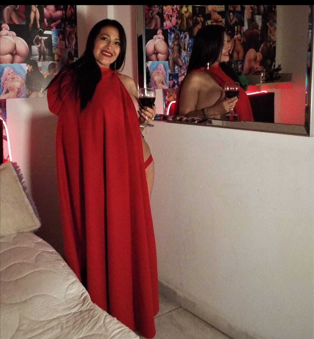 Live sex webcam photo for Sarahteikus #8069007