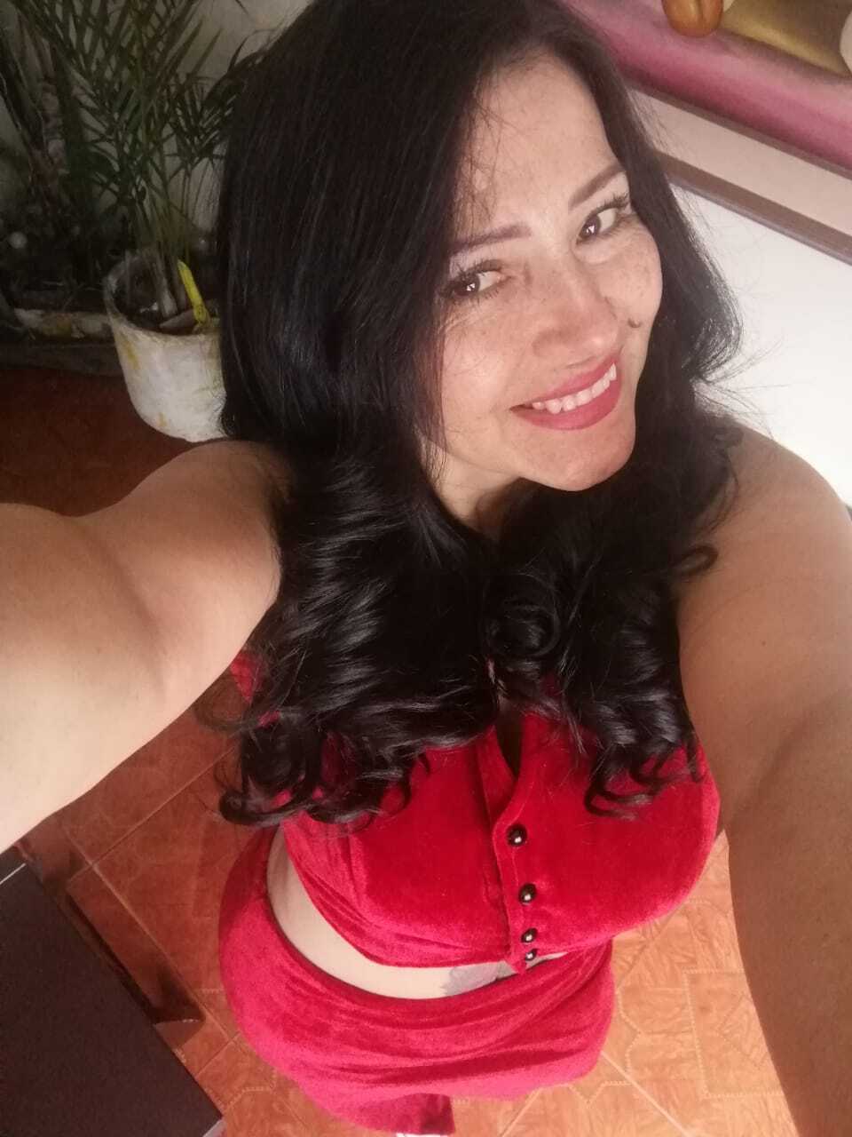 Live sex webcam photo for Sarahteikus #8068955