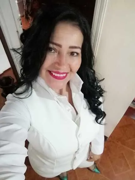 Live sex webcam photo for Sarahteikus #8069037