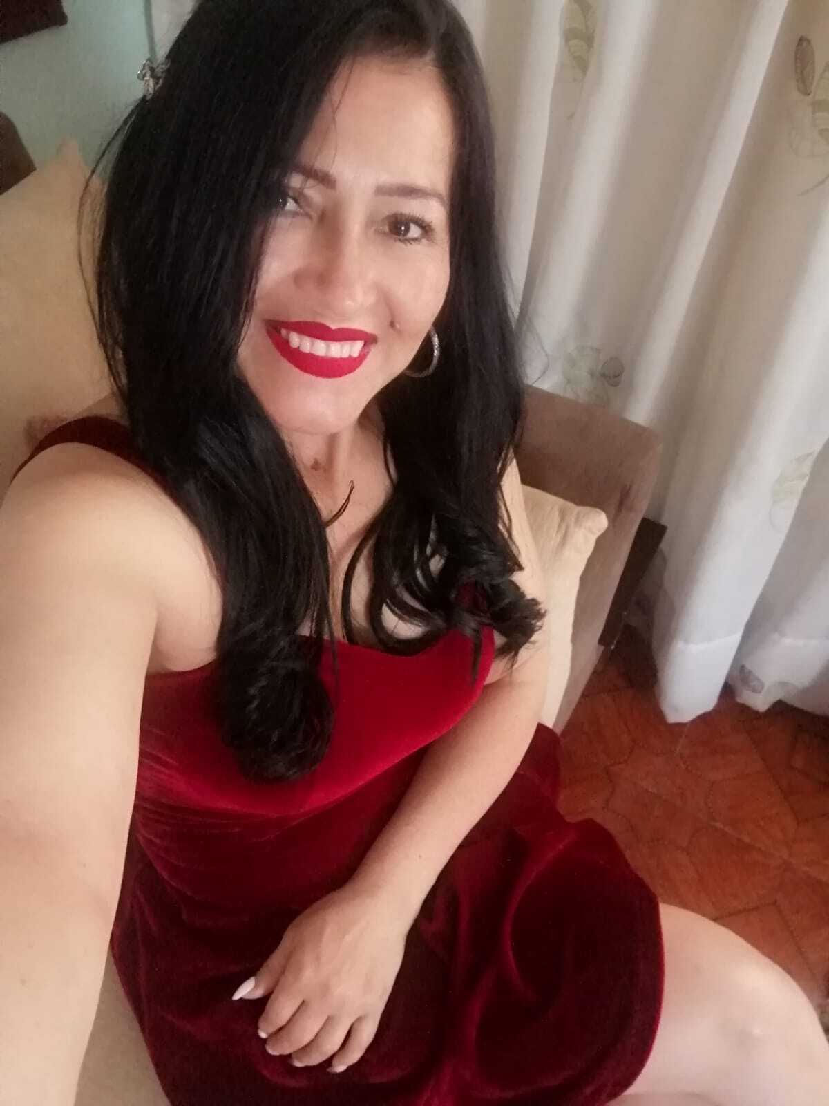 Live sex webcam photo for Sarahteikus #8068957