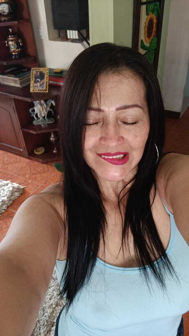 Live sex webcam photo for Sarahteikus #8068975