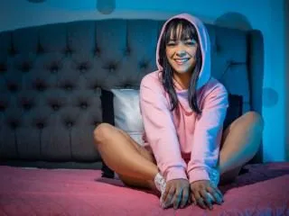 Live sex webcam photo for SalomeFranco #6392651