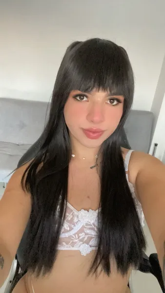 Live sex webcam photo for Anahammerlexx #3807505