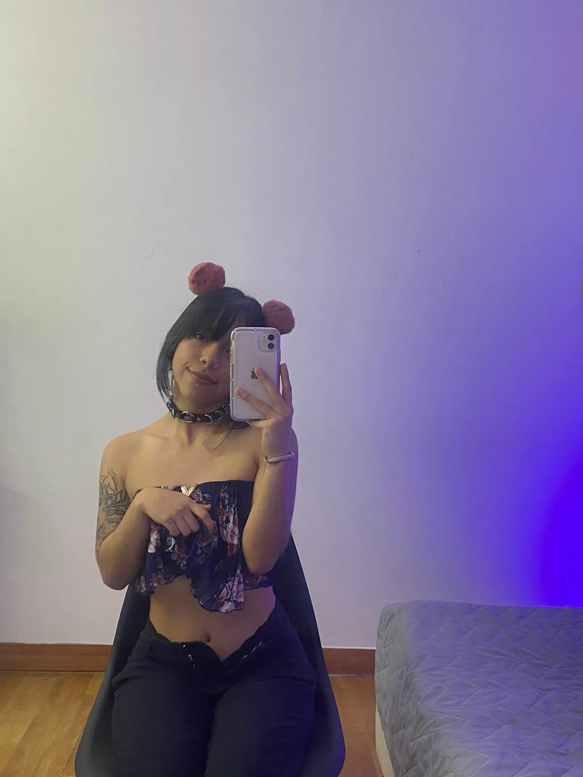 Live sex webcam photo for littlekaylaa #7109856