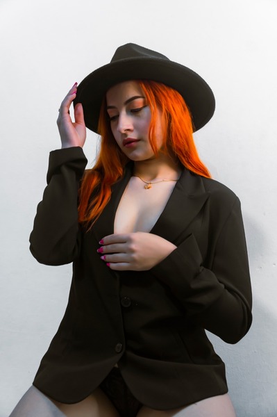 Live sex webcam photo for Lilousess21 #6076170