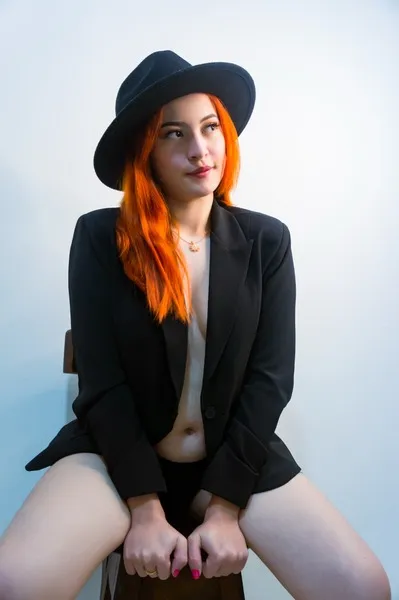 Live sex webcam photo for Lilousess21 #6076185