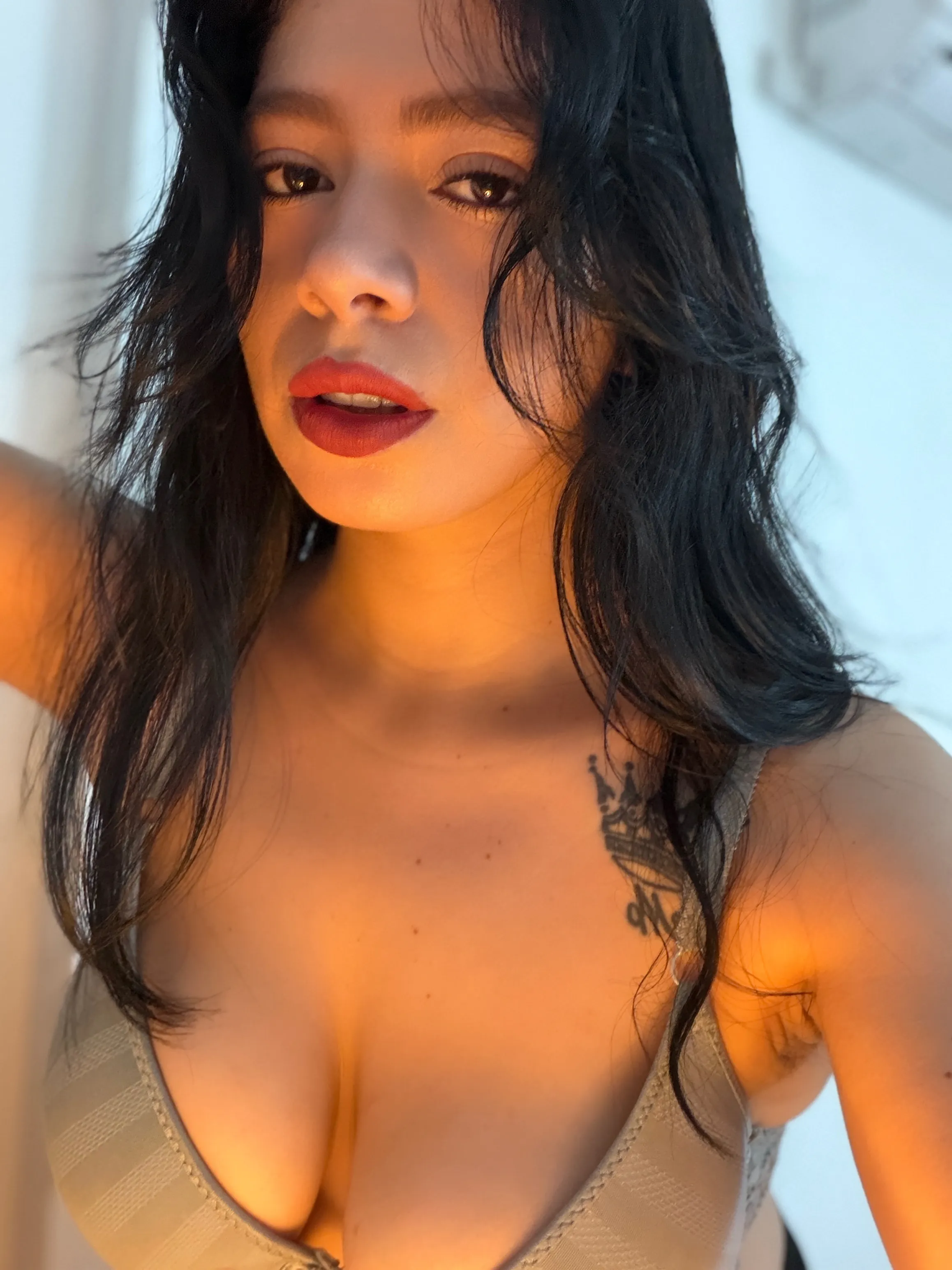 Live sex webcam photo for LindaMancini #8700539