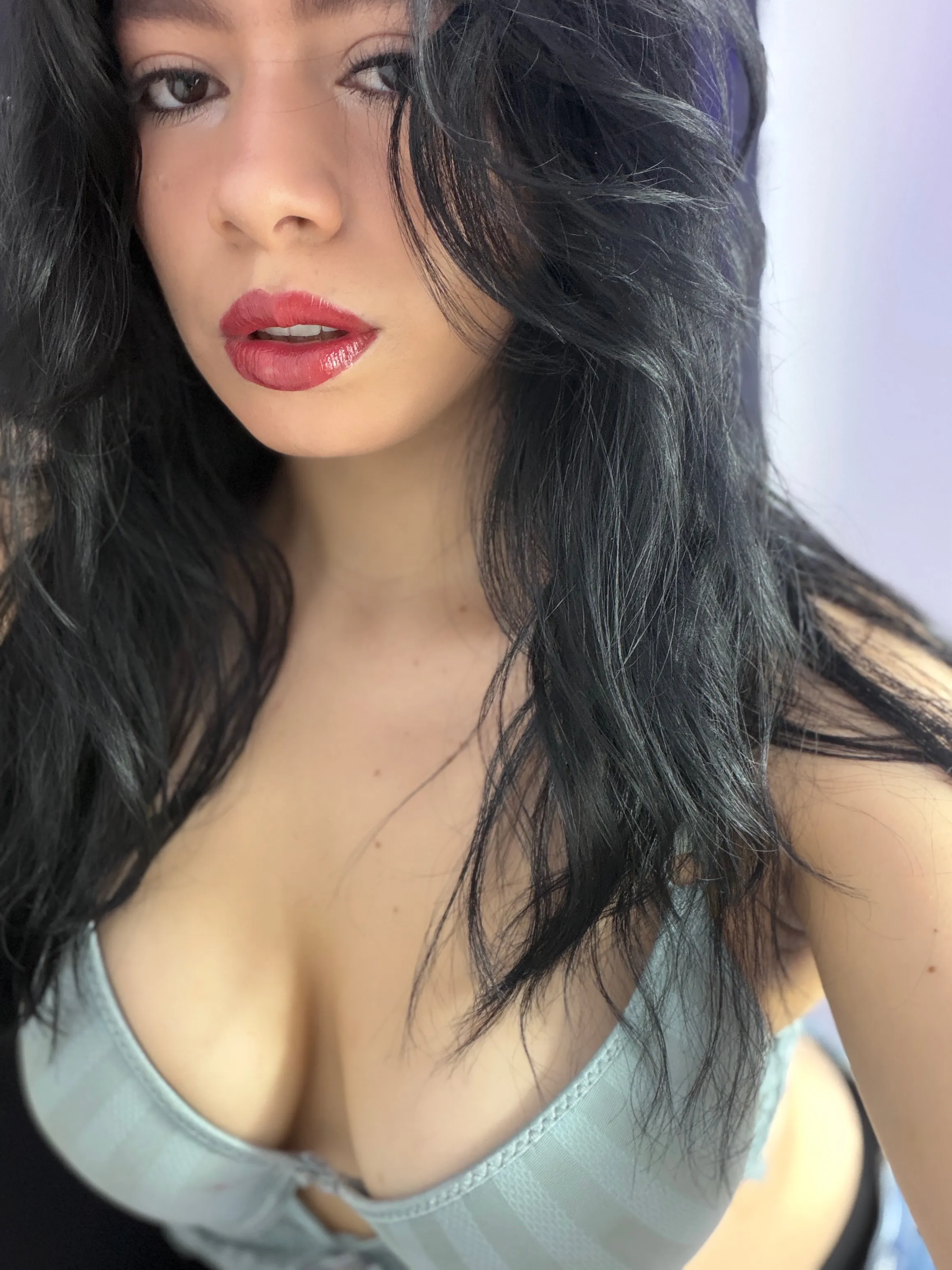 Live sex webcam photo for LindaMancini #8700541