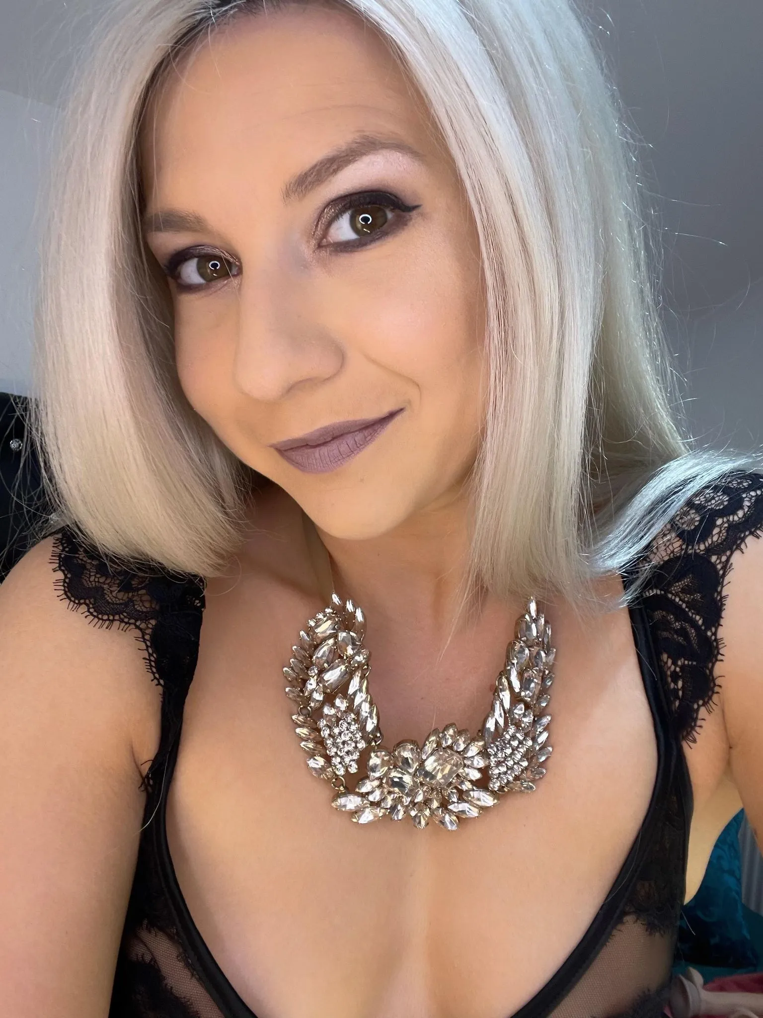 Live sex webcam photo for KrissyQueen #7914849
