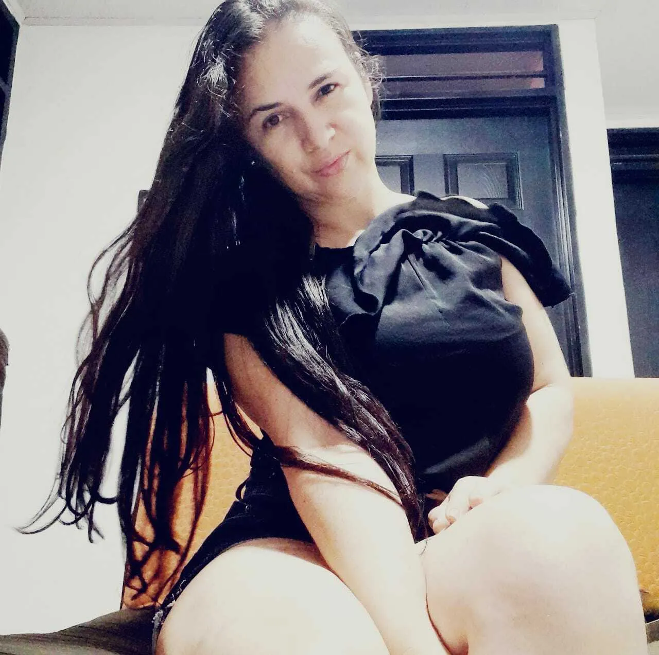 Live sex webcam photo for BrianaCharlot #7951998