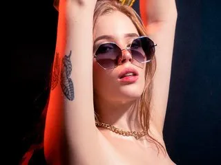 Live sex webcam photo for PrettyAriel18 #8655758
