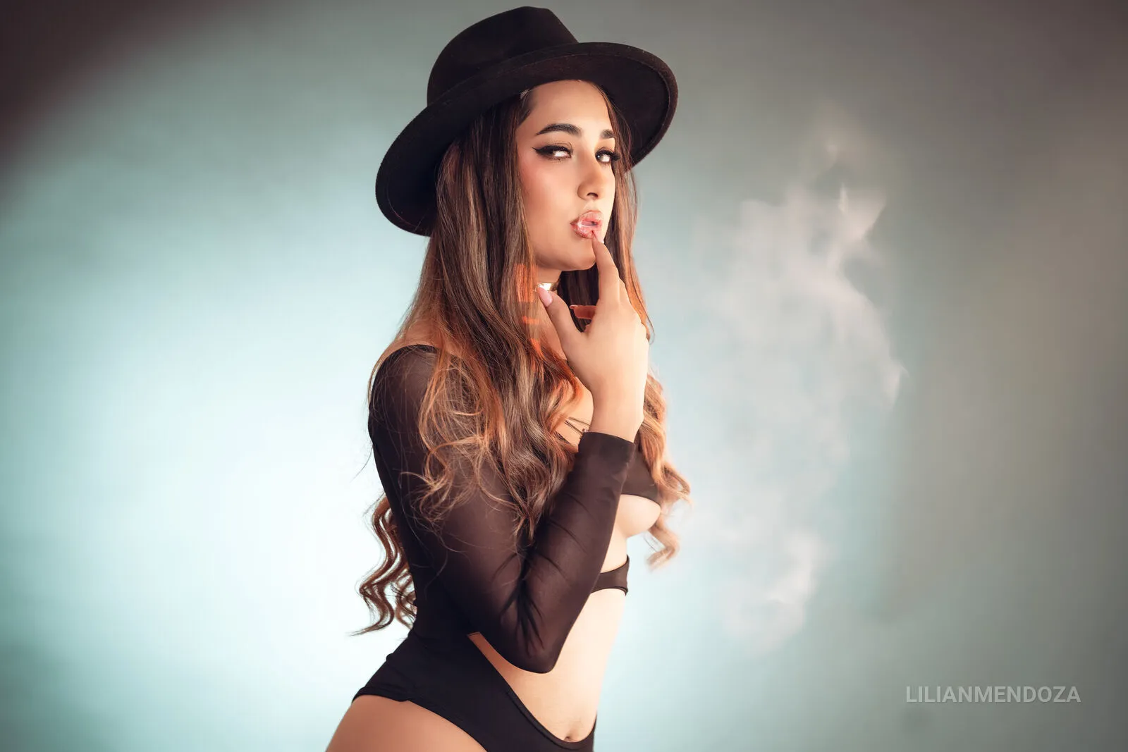 Live sex webcam photo for LilianMendoza #8346733