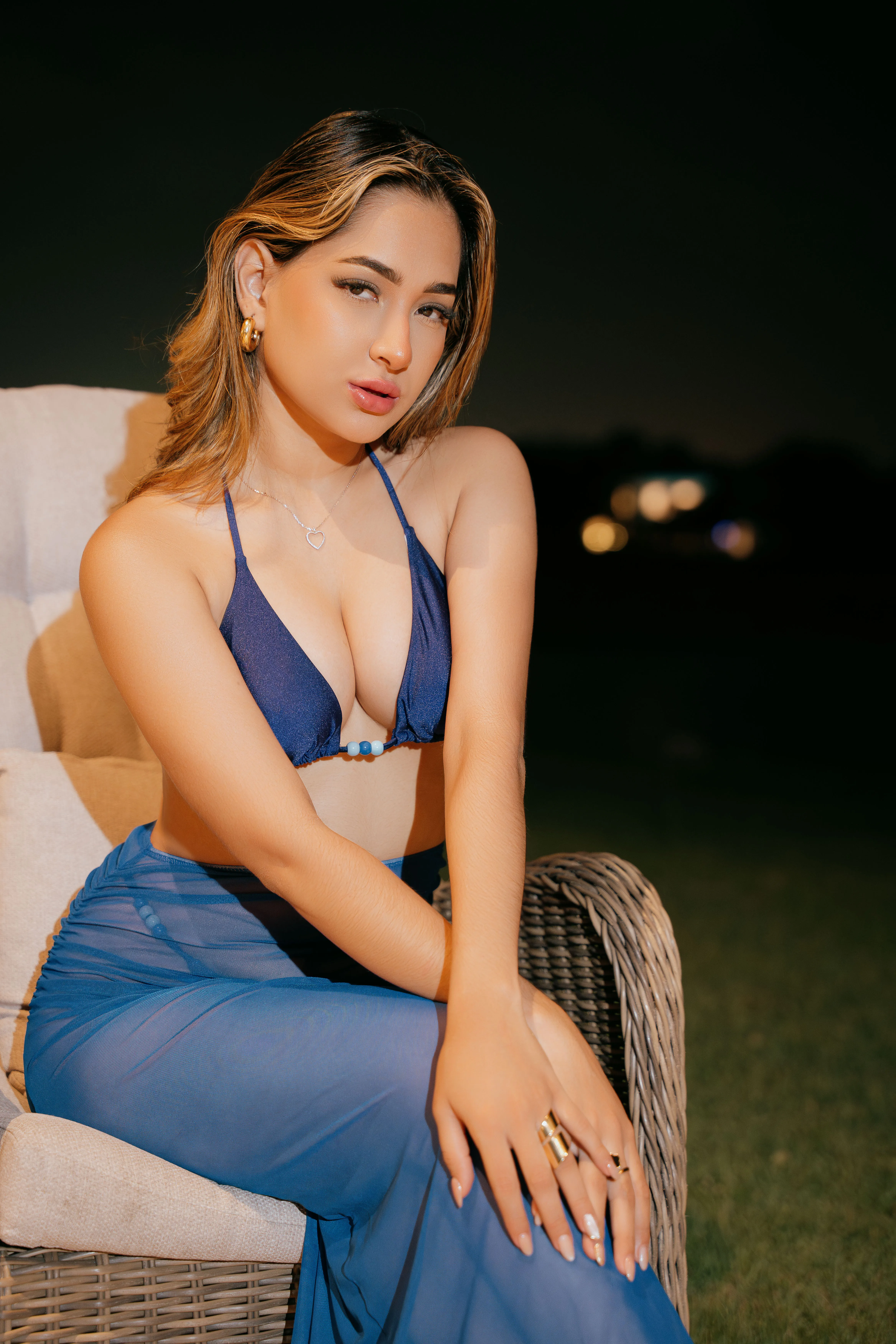 Live sex webcam photo for LilianMendoza #8349063
