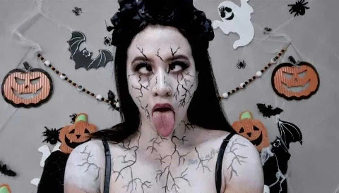 Live sex webcam photo for AngelMartins #8022840