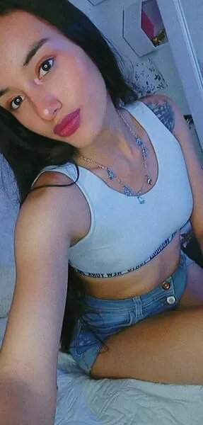 Live sex webcam photo for SofyDubros #5870204