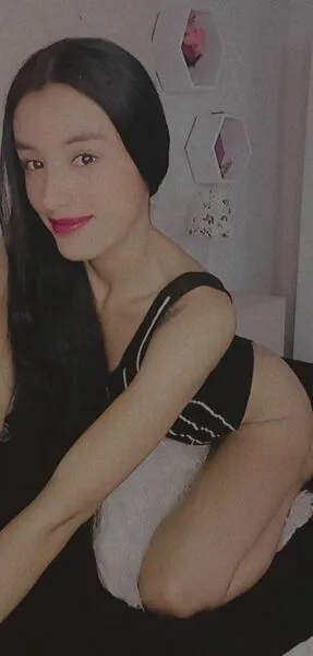 Live sex webcam photo for SofyDubros #5870210