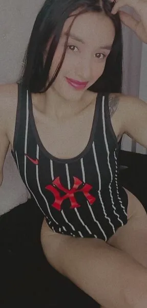 Live sex webcam photo for SofyDubros #5870208