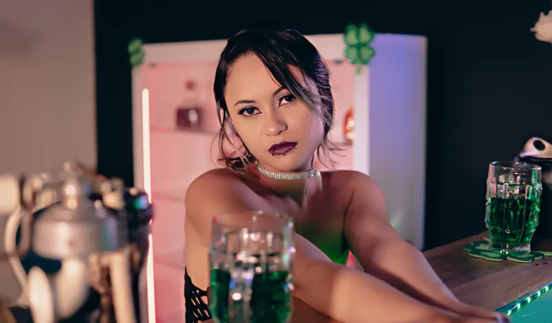 Live sex webcam photo for CassieJones #7436983