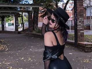 Live sex webcam photo for CassieJones #8120445