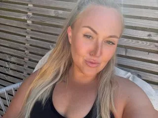 Live sex webcam photo for BabydollPaige #8605456