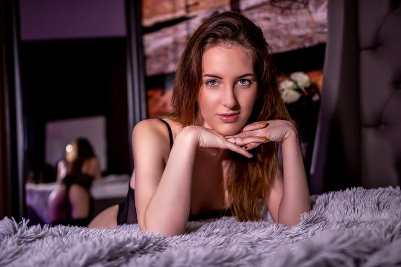 Live sex webcam photo for AuroraWise #3837233