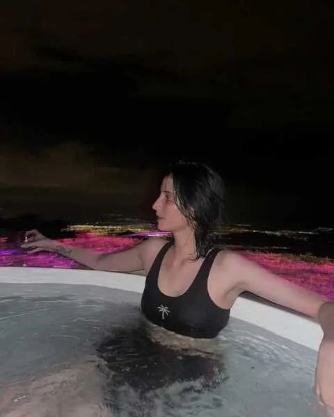 Live sex webcam photo for mattieleroy #5572863