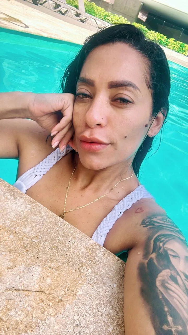 Live sex webcam photo for MayaRusell #7785738