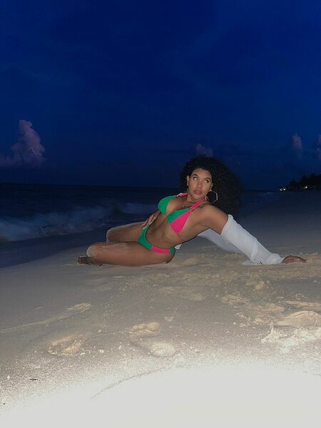 Live sex webcam photo for AlexaTeiilor #5297710