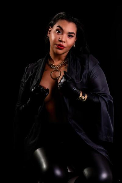 Live sex webcam photo for AlexaTeiilor #4151735