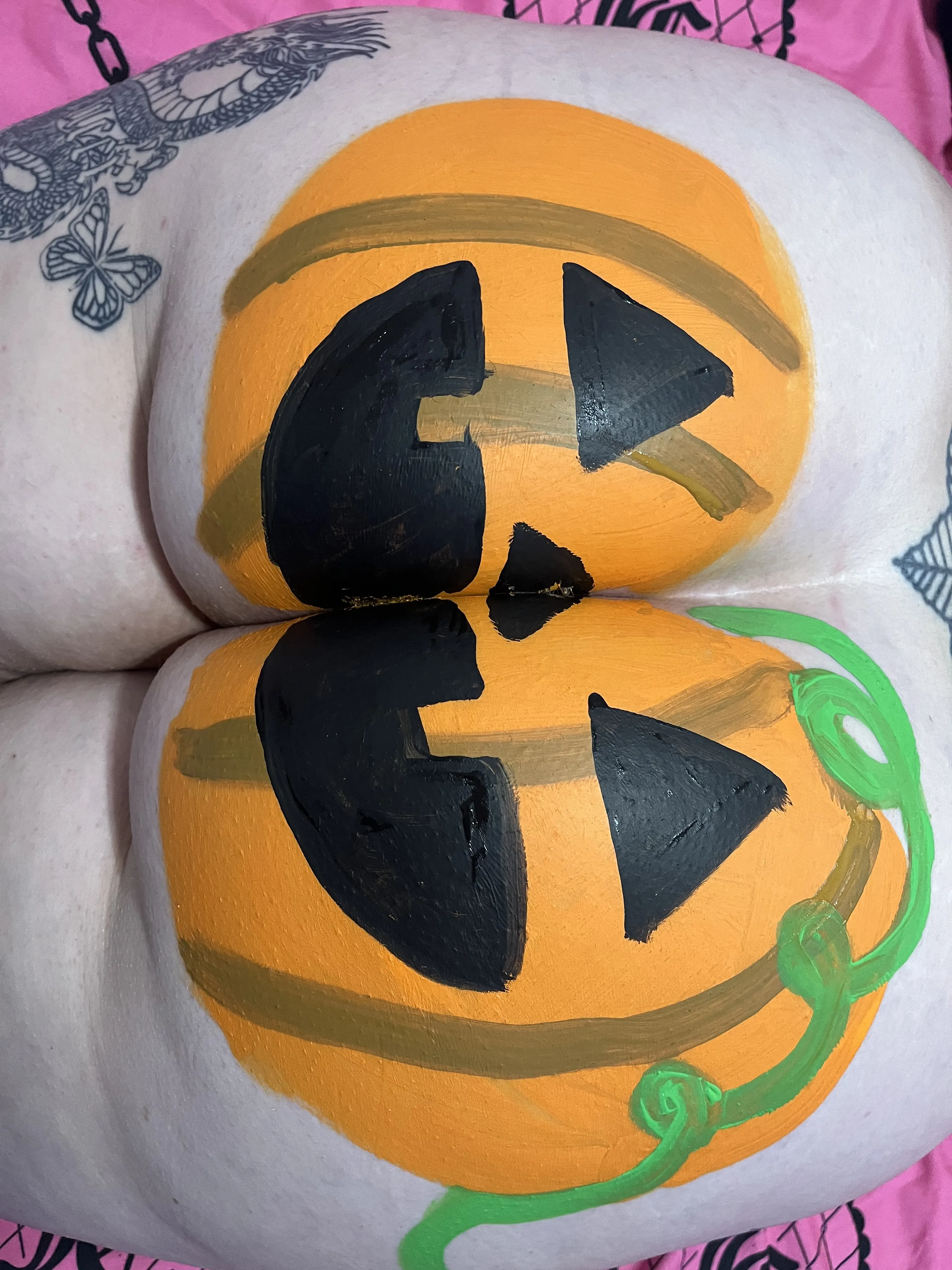 Live sex webcam photo for Honeysweettea #8016317