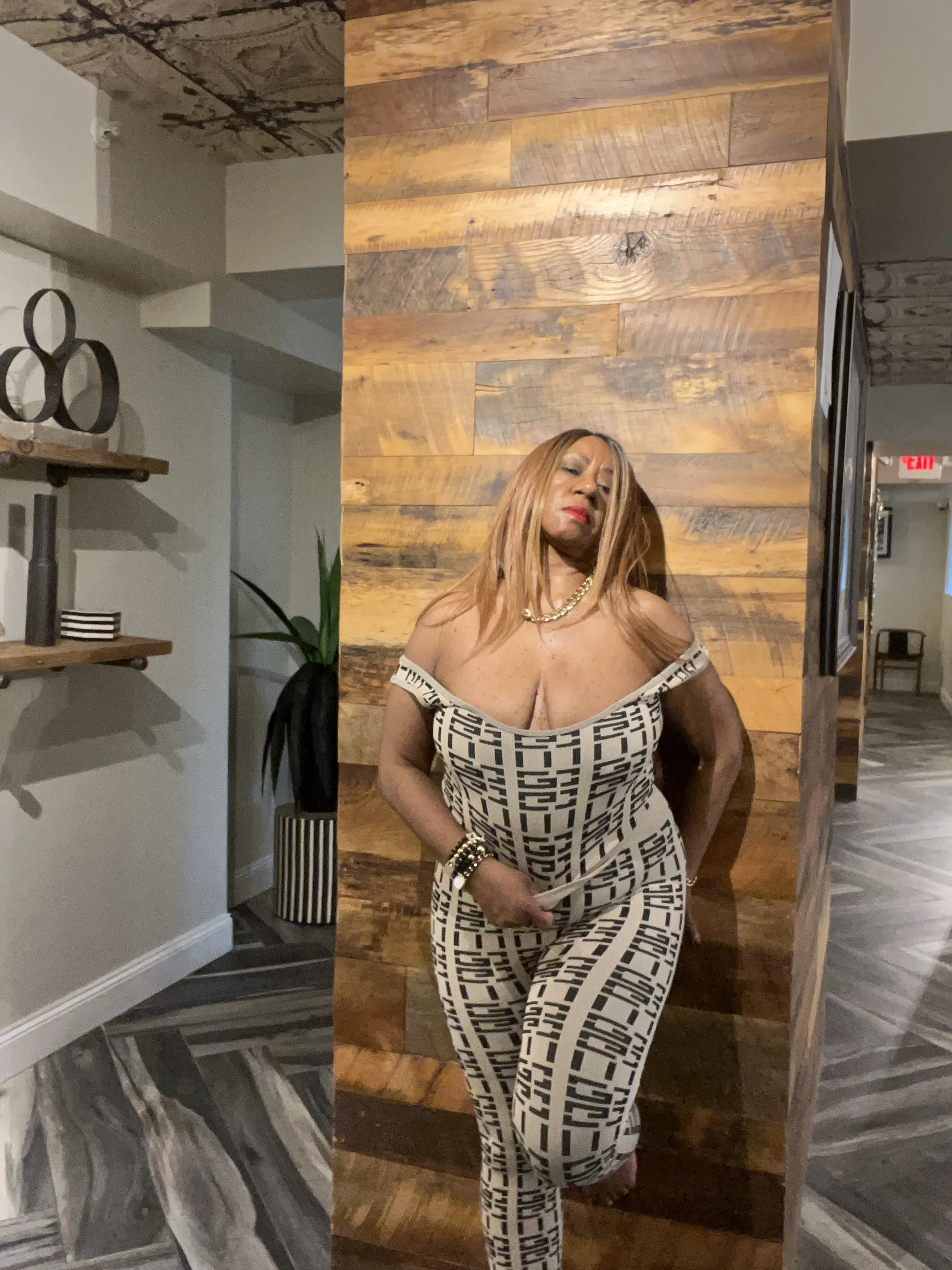 Live sex webcam photo for BreanaDivine #6335532