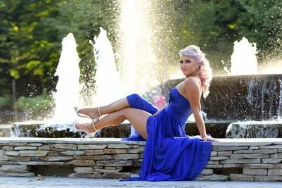 Live sex webcam photo for IvyHouston #6385927