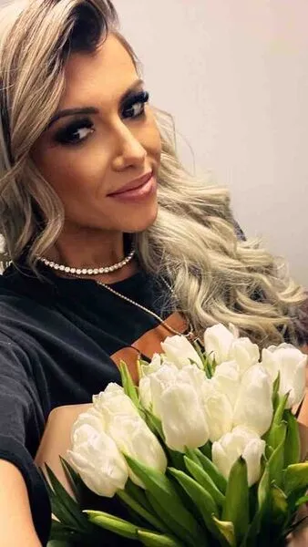 Live sex webcam photo for IvyHouston #6385919