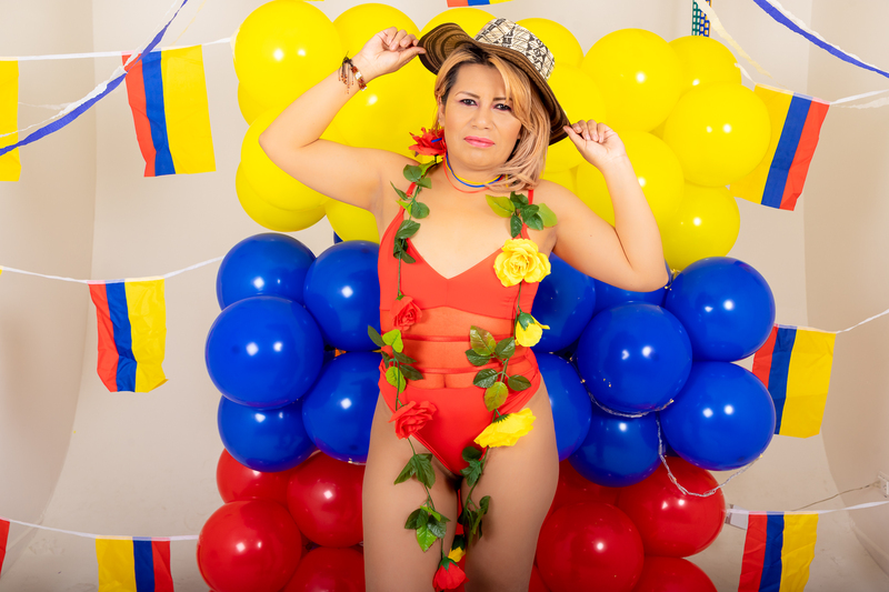 Live sex webcam photo for AngieeSweet #6011370