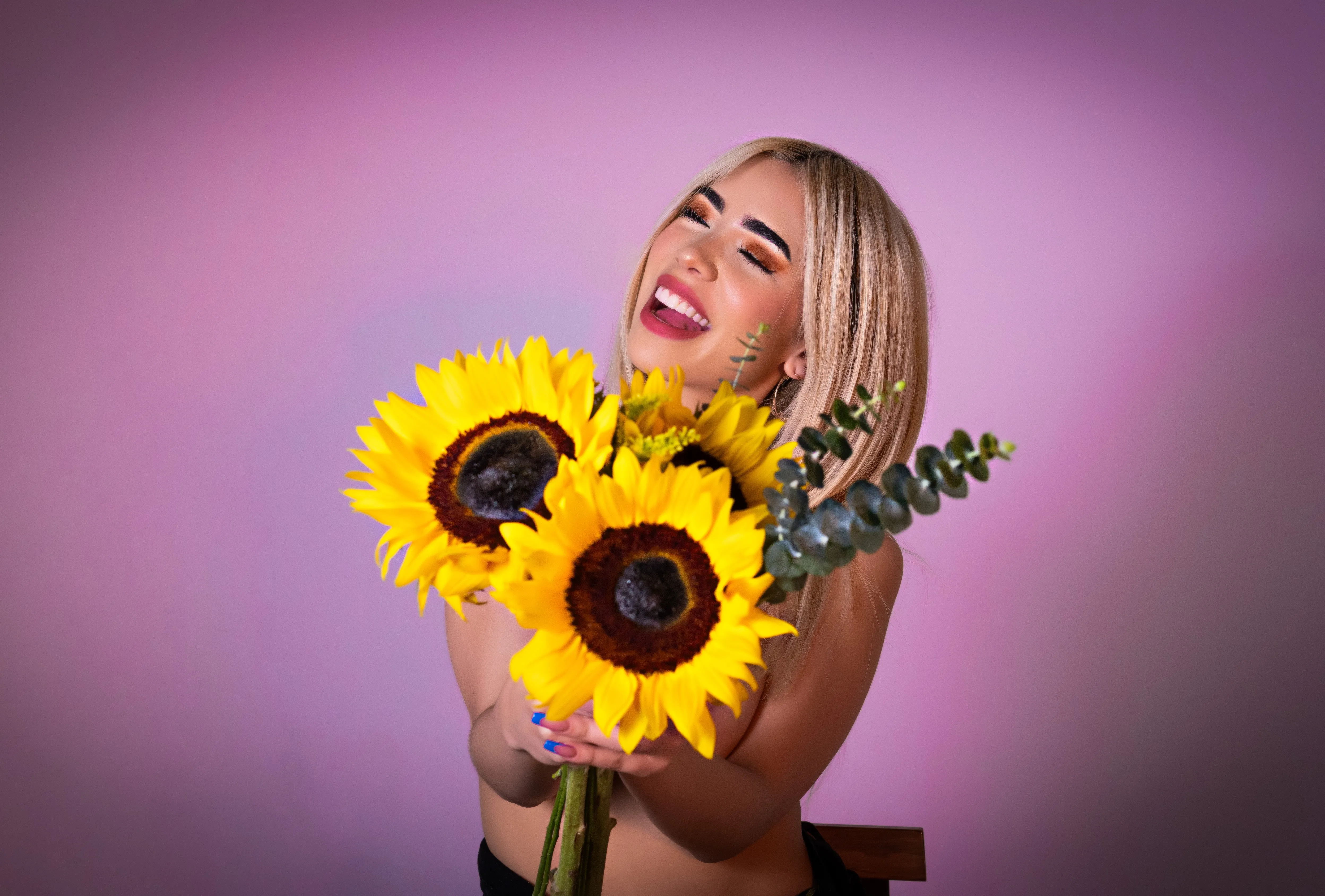 Live sex webcam photo for ChristieGarcia #7349266