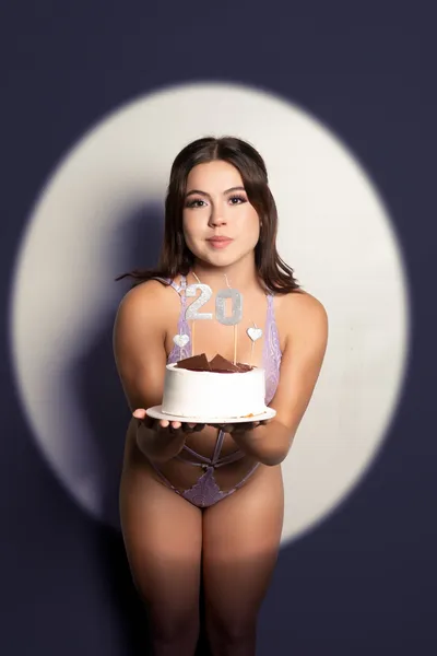 Live sex webcam photo for ElleWesst #6302007