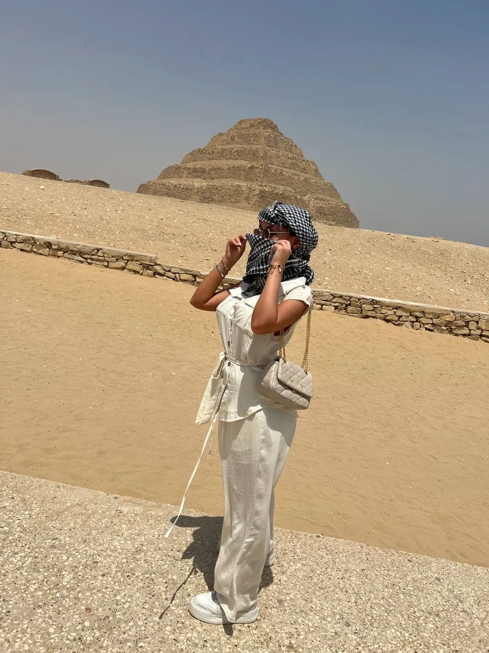 Live sex webcam photo for RoseVanessa #7899787