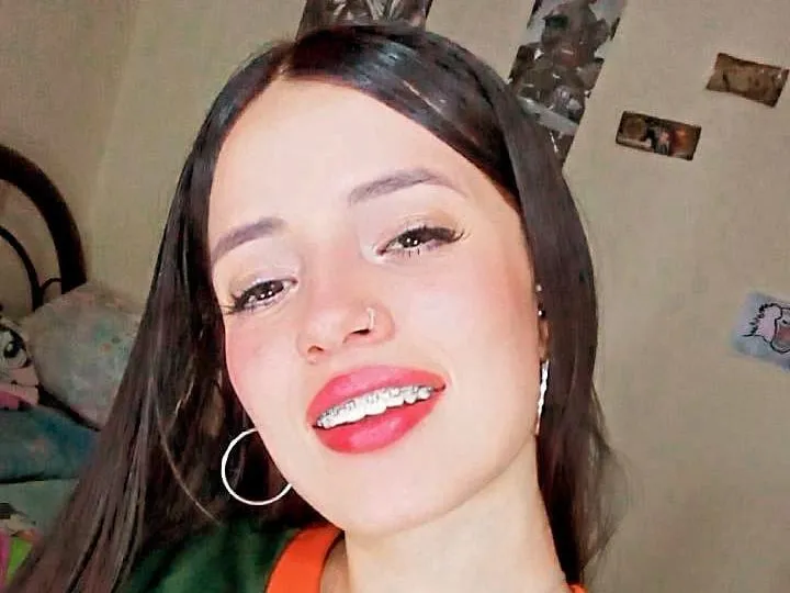 Live sex webcam photo for Sanaricl202 #3892608