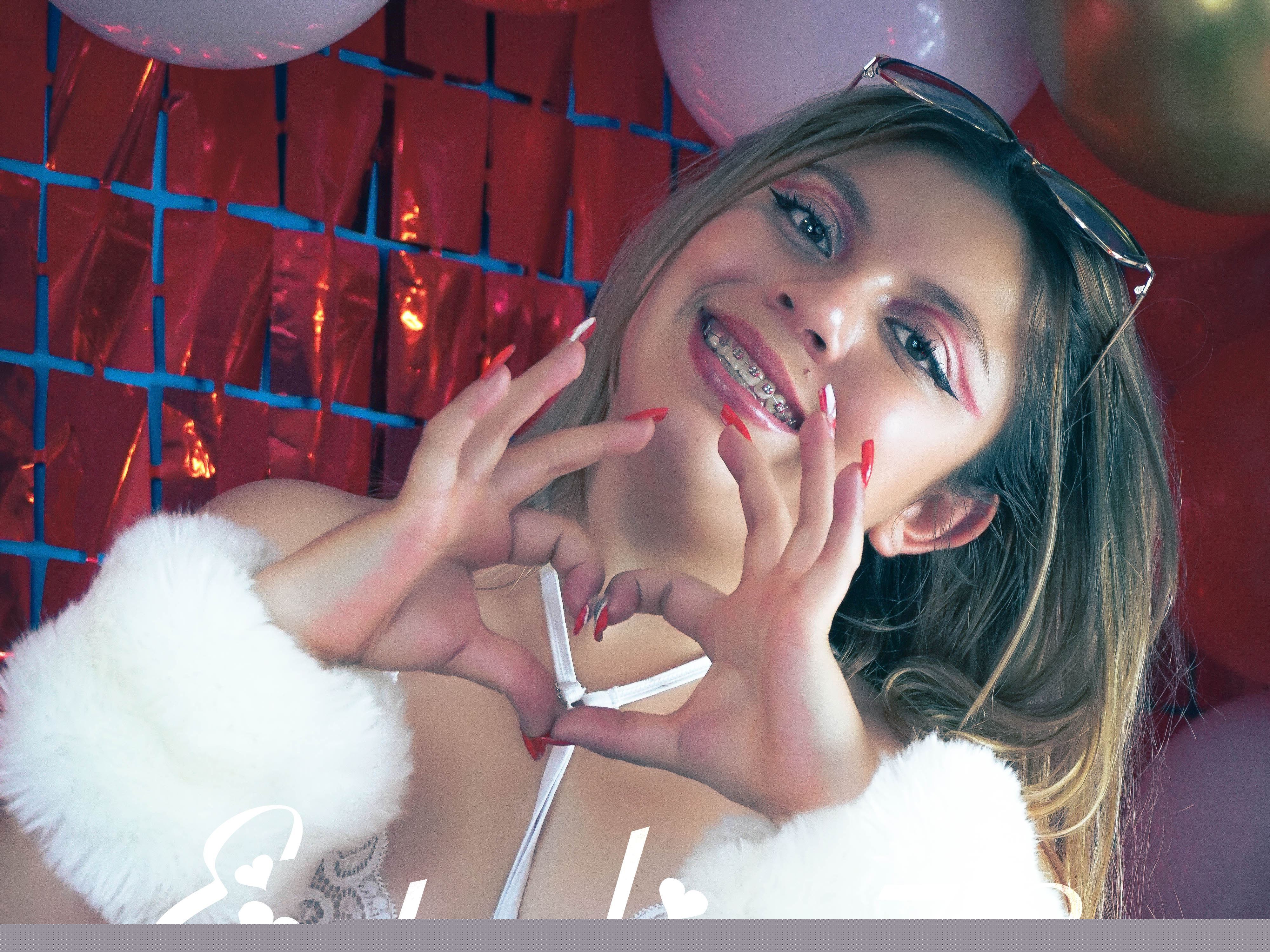 Live sex webcam photo for Traceangel #5557337