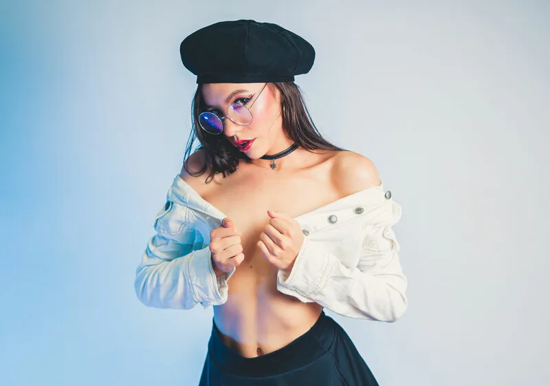 Live sex webcam photo for MartinaGagner #5294812